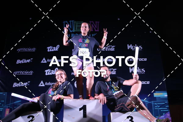 Buy your photos of the eventNeon Night Run 2019 - Brasilia on Fotop
