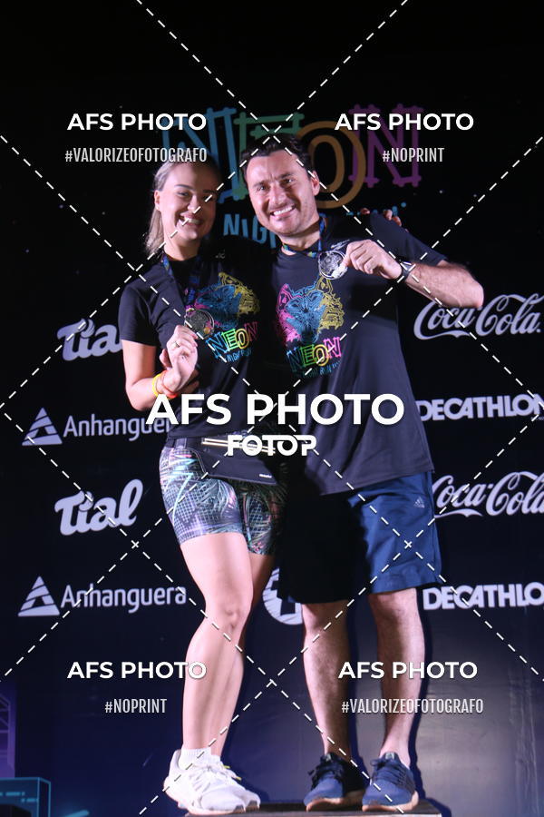 Buy your photos of the eventNeon Night Run 2019 - Brasilia on Fotop