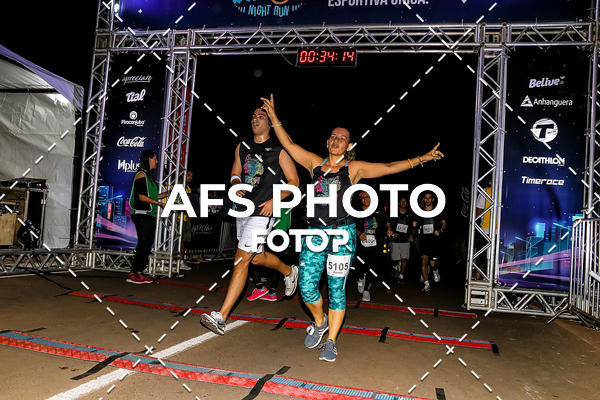 Buy your photos of the eventNeon Night Run 2019 - Brasilia on Fotop