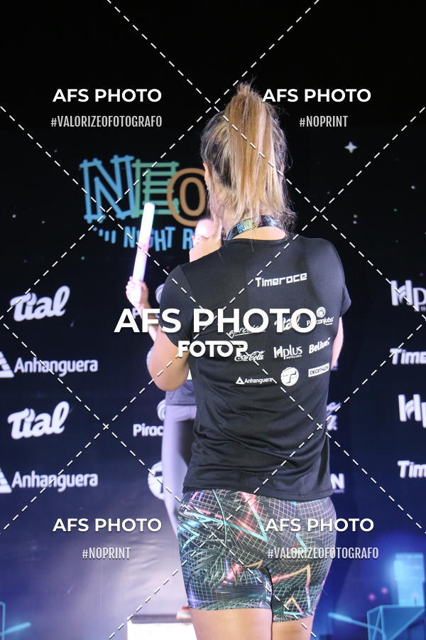 Buy your photos of the eventNeon Night Run 2019 - Brasilia on Fotop