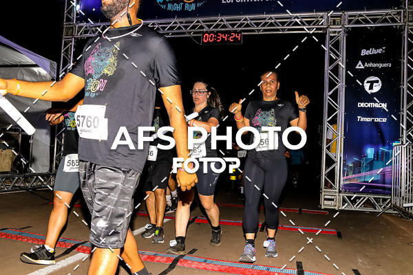 Buy your photos of the eventNeon Night Run 2019 - Brasilia on Fotop