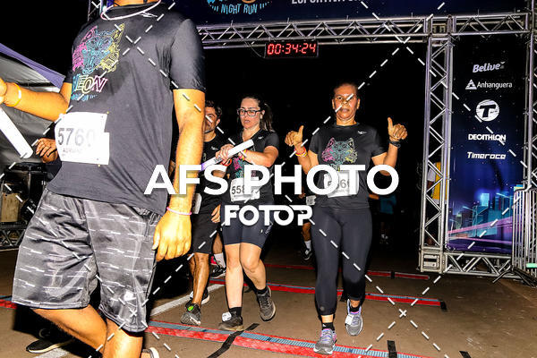Buy your photos of the eventNeon Night Run 2019 - Brasilia on Fotop