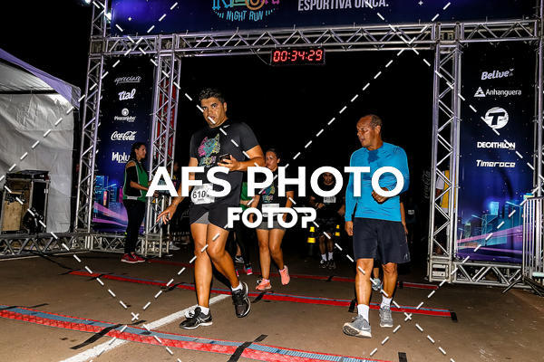Buy your photos of the eventNeon Night Run 2019 - Brasilia on Fotop