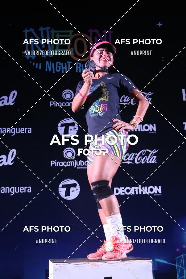 Buy your photos of the eventNeon Night Run 2019 - Brasilia on Fotop
