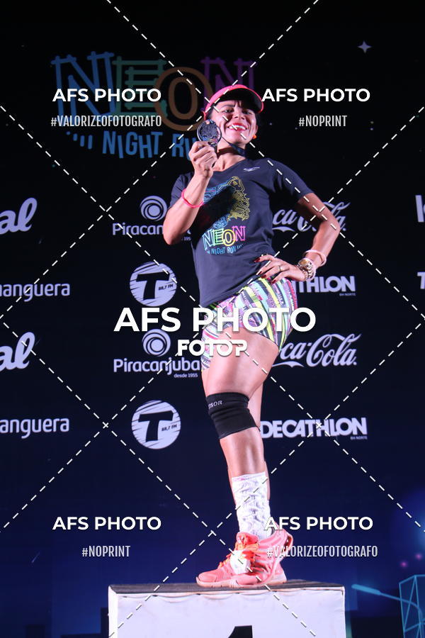Buy your photos of the eventNeon Night Run 2019 - Brasilia on Fotop