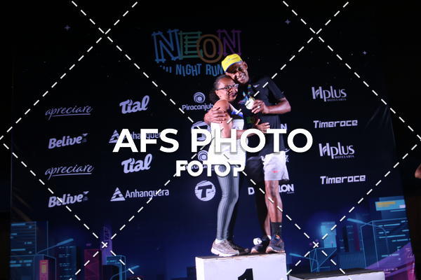 Buy your photos of the eventNeon Night Run 2019 - Brasilia on Fotop