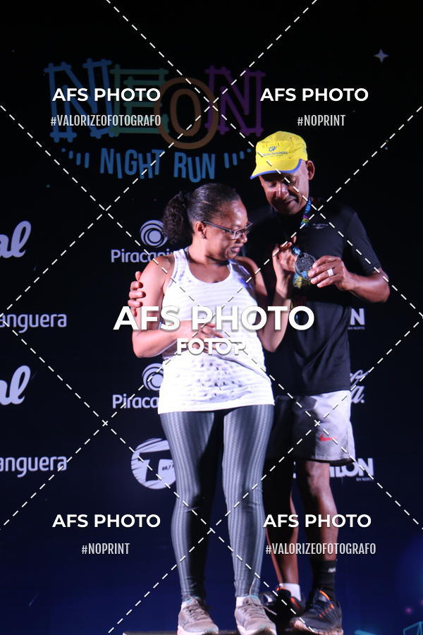 Buy your photos of the eventNeon Night Run 2019 - Brasilia on Fotop