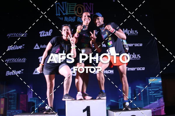 Buy your photos of the eventNeon Night Run 2019 - Brasilia on Fotop