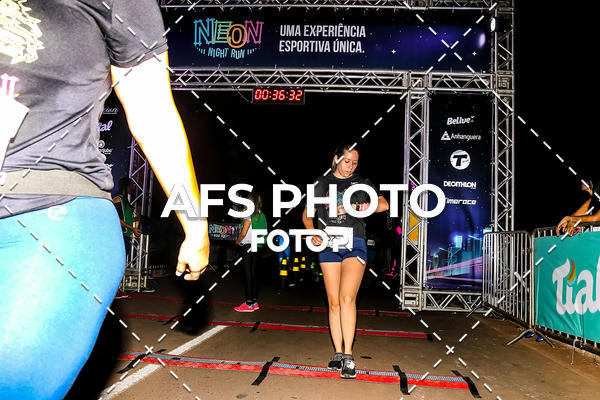 Buy your photos of the eventNeon Night Run 2019 - Brasilia on Fotop