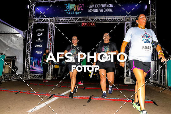 Buy your photos of the eventNeon Night Run 2019 - Brasilia on Fotop