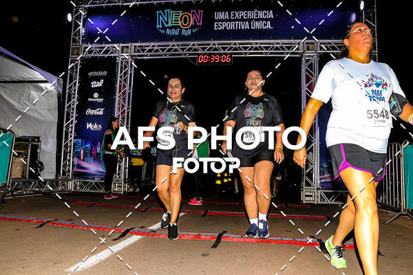 Buy your photos of the eventNeon Night Run 2019 - Brasilia on Fotop