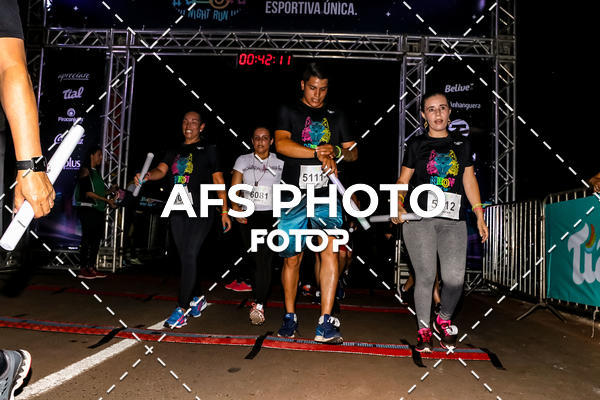 Buy your photos of the eventNeon Night Run 2019 - Brasilia on Fotop