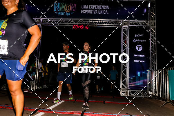 Buy your photos of the eventNeon Night Run 2019 - Brasilia on Fotop