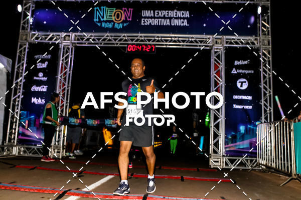 Buy your photos of the eventNeon Night Run 2019 - Brasilia on Fotop