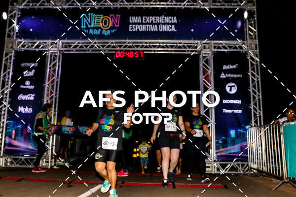 Buy your photos of the eventNeon Night Run 2019 - Brasilia on Fotop