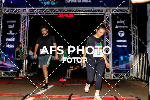 Buy your photos of the eventNeon Night Run 2019 - Brasilia on Fotop