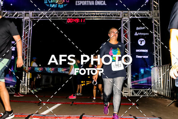 Buy your photos of the eventNeon Night Run 2019 - Brasilia on Fotop