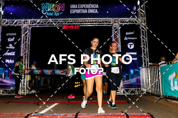 Buy your photos of the eventNeon Night Run 2019 - Brasilia on Fotop