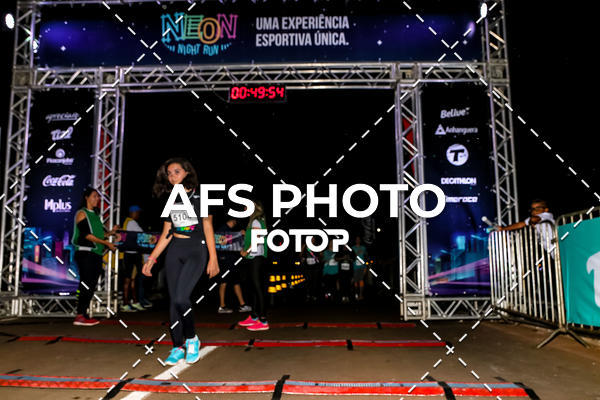 Buy your photos of the eventNeon Night Run 2019 - Brasilia on Fotop