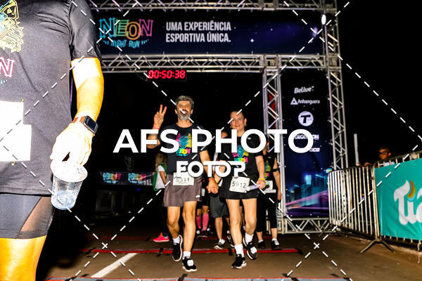 Buy your photos of the eventNeon Night Run 2019 - Brasilia on Fotop