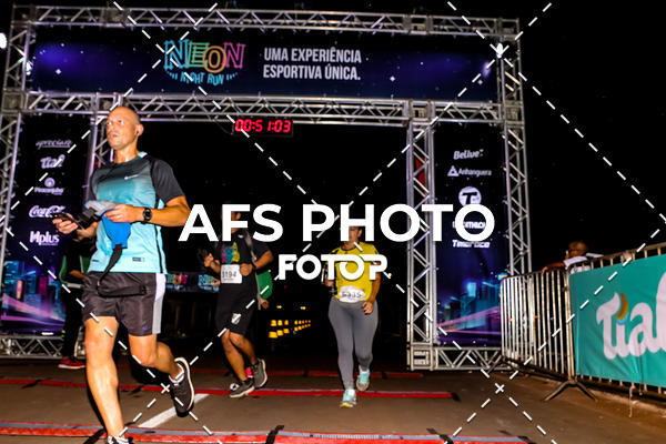 Buy your photos of the eventNeon Night Run 2019 - Brasilia on Fotop