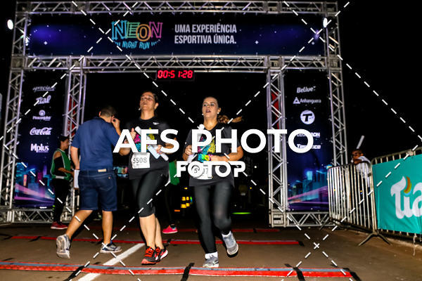 Buy your photos of the eventNeon Night Run 2019 - Brasilia on Fotop