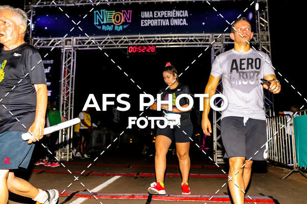 Buy your photos of the eventNeon Night Run 2019 - Brasilia on Fotop