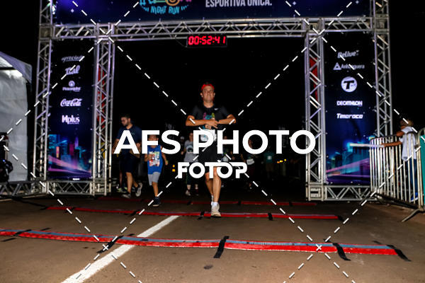 Buy your photos of the eventNeon Night Run 2019 - Brasilia on Fotop