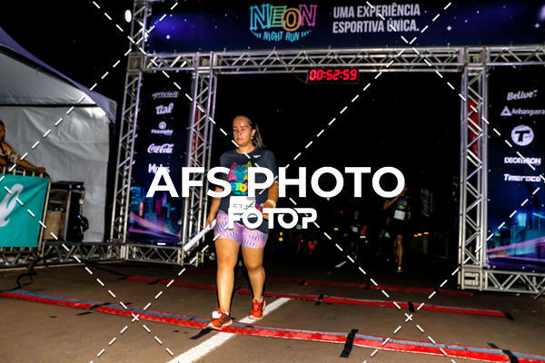 Buy your photos of the eventNeon Night Run 2019 - Brasilia on Fotop
