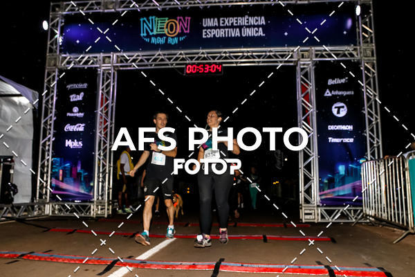Buy your photos of the eventNeon Night Run 2019 - Brasilia on Fotop