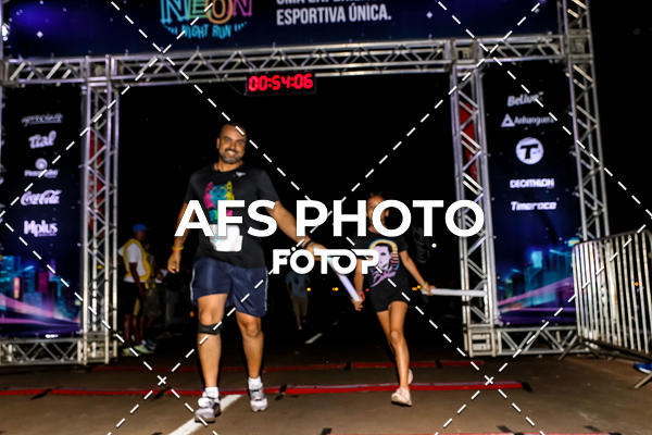 Buy your photos of the eventNeon Night Run 2019 - Brasilia on Fotop