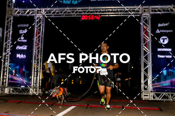 Buy your photos of the eventNeon Night Run 2019 - Brasilia on Fotop