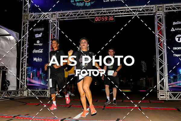Buy your photos of the eventNeon Night Run 2019 - Brasilia on Fotop