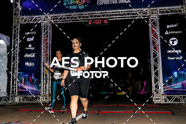 Buy your photos of the eventNeon Night Run 2019 - Brasilia on Fotop