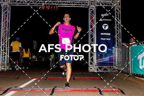 Buy your photos of the eventNeon Night Run 2019 - Brasilia on Fotop