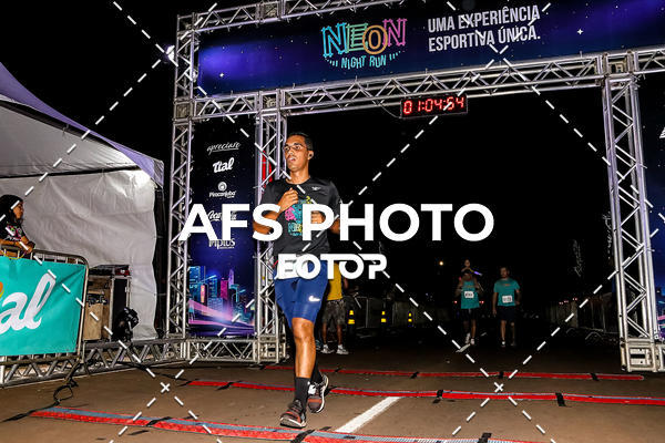Buy your photos of the eventNeon Night Run 2019 - Brasilia on Fotop