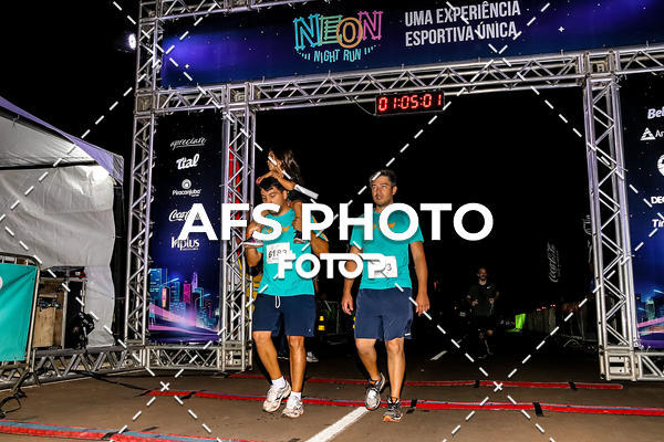 Buy your photos of the eventNeon Night Run 2019 - Brasilia on Fotop