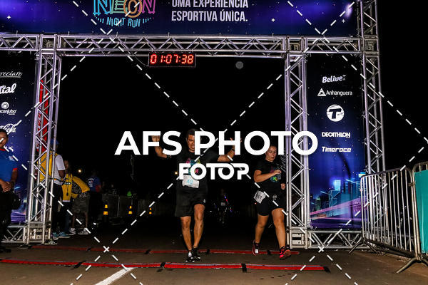Buy your photos of the eventNeon Night Run 2019 - Brasilia on Fotop