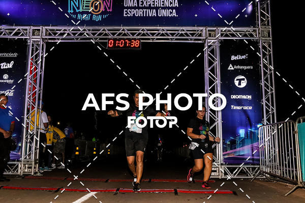Buy your photos of the eventNeon Night Run 2019 - Brasilia on Fotop