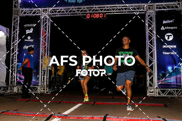 Buy your photos of the eventNeon Night Run 2019 - Brasilia on Fotop