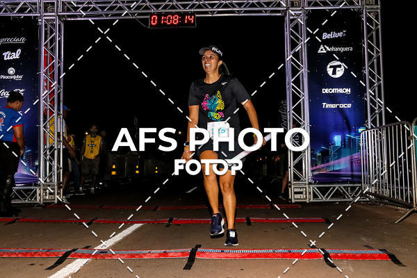 Buy your photos of the eventNeon Night Run 2019 - Brasilia on Fotop
