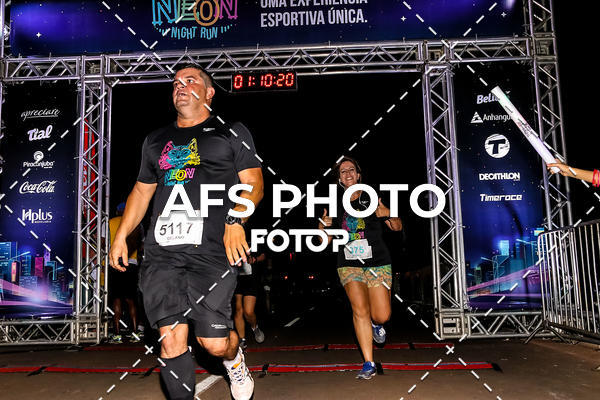 Buy your photos of the eventNeon Night Run 2019 - Brasilia on Fotop