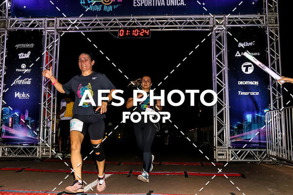 Buy your photos of the eventNeon Night Run 2019 - Brasilia on Fotop