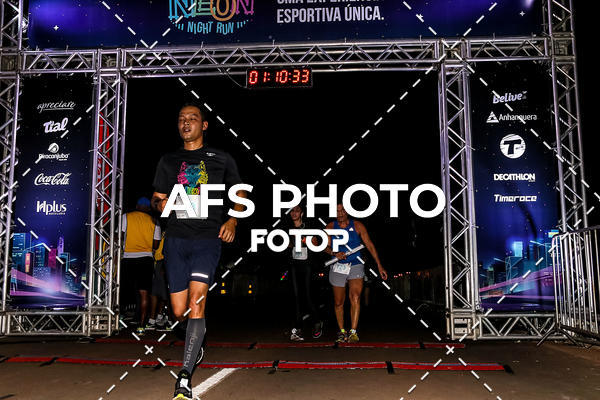 Buy your photos of the eventNeon Night Run 2019 - Brasilia on Fotop