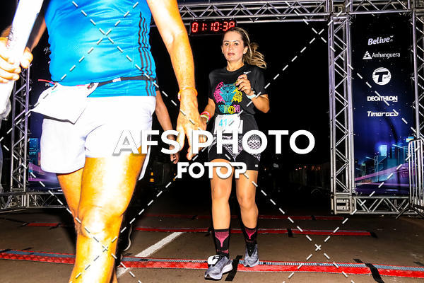 Buy your photos of the eventNeon Night Run 2019 - Brasilia on Fotop