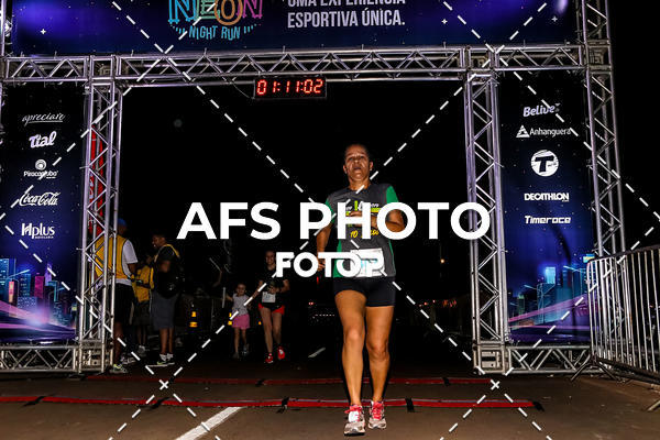 Buy your photos of the eventNeon Night Run 2019 - Brasilia on Fotop