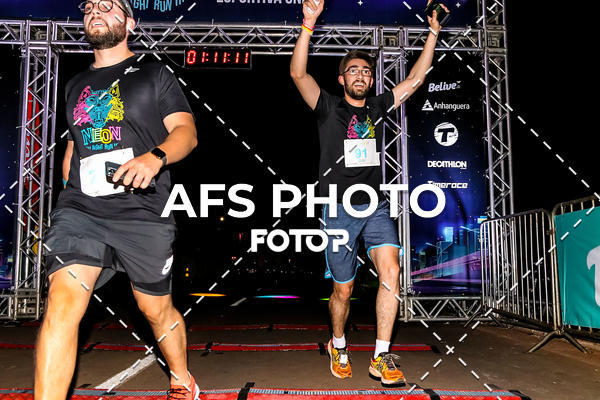 Buy your photos of the eventNeon Night Run 2019 - Brasilia on Fotop