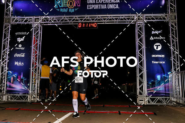 Buy your photos of the eventNeon Night Run 2019 - Brasilia on Fotop