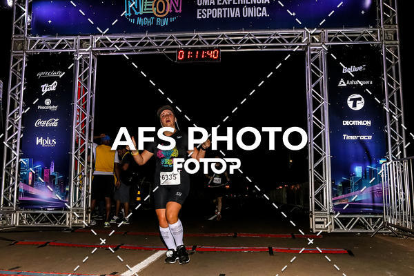 Buy your photos of the eventNeon Night Run 2019 - Brasilia on Fotop