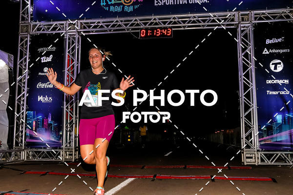 Buy your photos of the eventNeon Night Run 2019 - Brasilia on Fotop